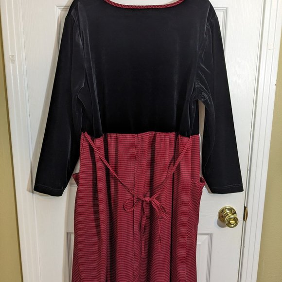 Pellini 1990s Vintage Black Velvet & Red Checkered Maxi Apron Dress - size 18/20 - Picture 9 of 13